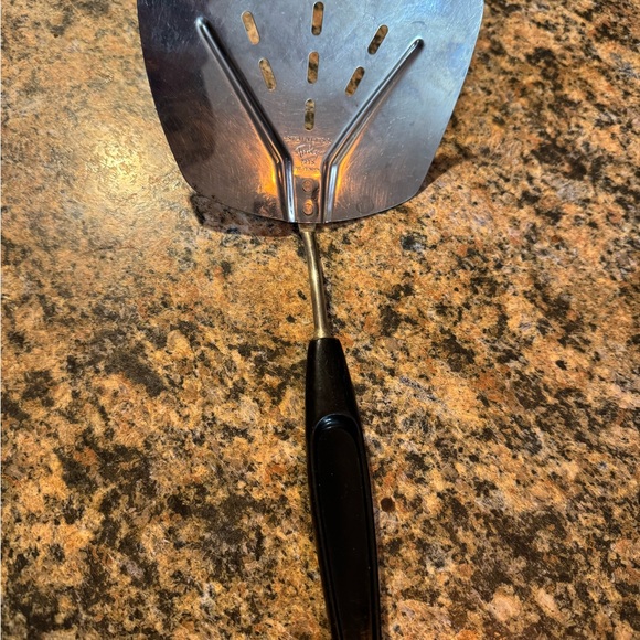 Vintage Foley MPLS Wide Curved Slotted Spatula Lifter Turner Flipper Stainless - Picture 5 of 9